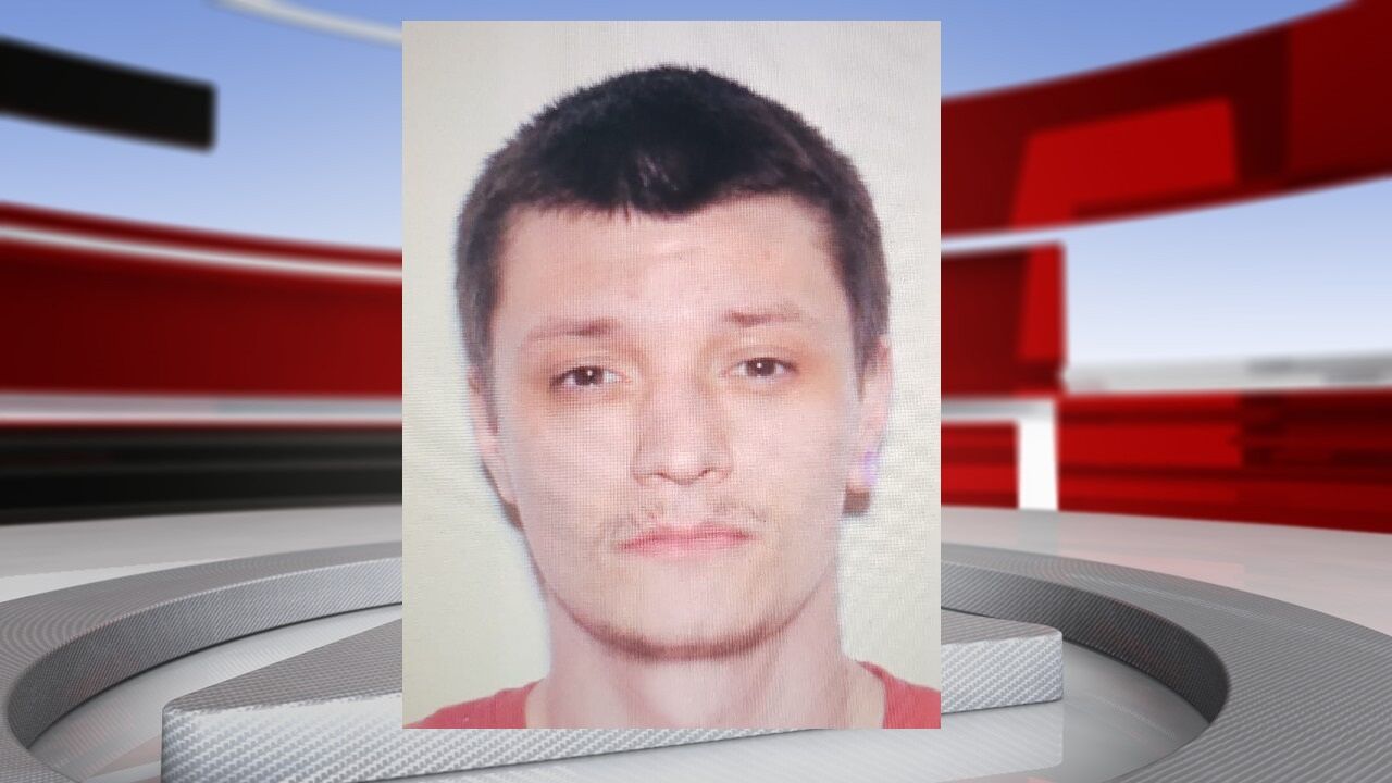 'Dangerous fugitive' arrested in southern Indiana after hours-long manhunt, police say